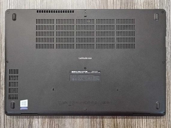 Ноутбук Dell Latitude 5590|15,6''FHD,IPS/i5-8350U/16Gb/240 SSD Гарантія 3 міс | Зображення 6