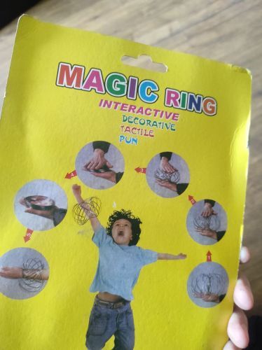 Уценка. Антистрес іграшка "Magic Ring" - Брудна, примята | Зображення 2