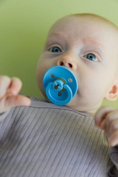 Соска пустушка BIBS Studio Colour Latex кругла 0-6 міс | Зображення 3