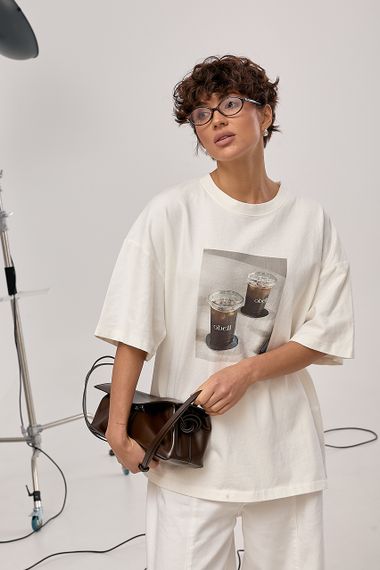 Оверсайз футболка з принтом "Coffee Cups" - молочний цвет, ONE SIZE (є розміри)