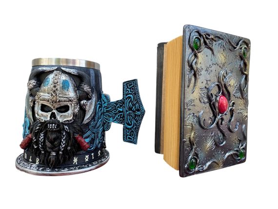 Подарунковий набір Кухоль 3D Молот Тора Бородастий Вікінг і Блокнот 3D «Лісовий Гримуар Лиси» | Зображення 1