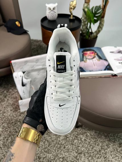 Кросівки Air Force 1 07’ LV8 Utility White Black , В'єтнам 39 25 см | Зображення 4