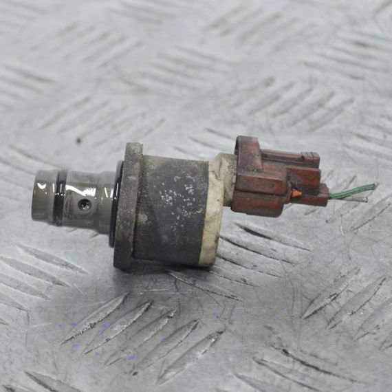 Редукційний клапан 2.0 D Mazda 3 5 6 регулятор тиску палива Мазда Denso | Зображення 2