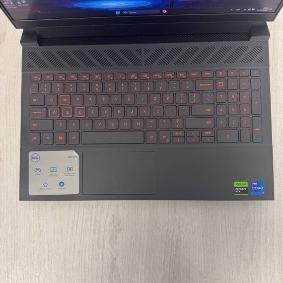 Игровой ноутбук Б-класс Dell G15 5530 / 15.6" (1920x1080) IPS / Intel Core i7-13650HX (14 (20) ядер по 3.6 - 4.9 GHz) / 16 GB DDR5 / 512 GB SSD / nVidia GeForce RTX 4060, 8 GB GDDR6, 128-bit / WebCam б/у | Зображення 3
