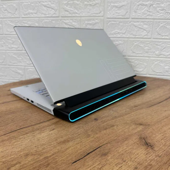 Ноутбук Dell Alienware m15 R4 144Hz i7 10870H 32Gb SSD 512Gb RTX 3070 Б/В | Зображення 6