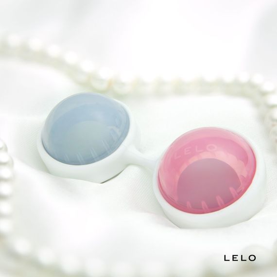 Набор вагинальных шариков LELO Beads Mini, диаметр 2,9 см, изменяемая нагрузка, 2х28 и 2х37 г | Зображення 4