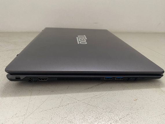 Ноутбук Tuxedo Book BU1505 / 15.6" (1920x1080) TN / Intel Core i7-6500U (2 (4) ядра по 2.5 - 3.1 GHz) / 16 GB DDR3 / 256 GB SSD / Intel HD Graphics 520 / WebCam б/у | Зображення 2