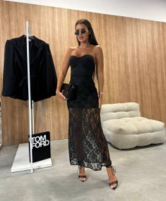 Женская длинная летняя юбка из кружева IP734 цвет черный, размер 42/46