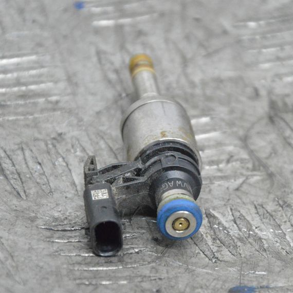 Форсунка 1.2 / 1.4 Seat Ibiza Leon 2012-2020 Форсунка Сеат Ібіза Леон 04E906036E | Зображення 1