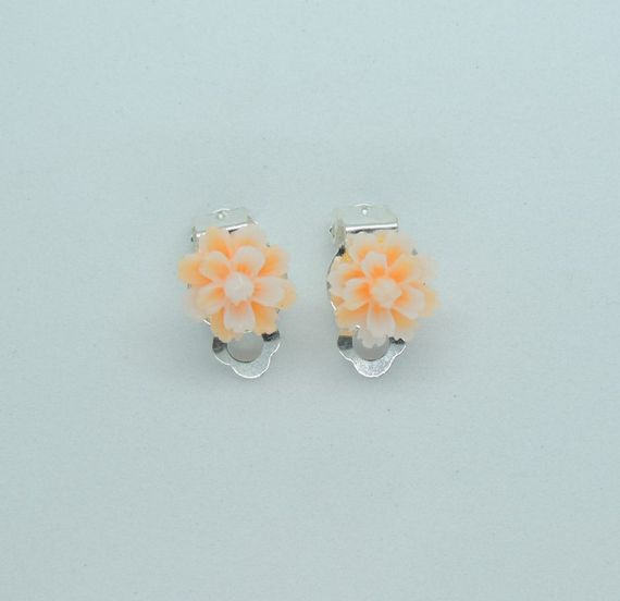 Кліпси сережки дитячі для вух без пробивання вуха Liresmina Jewelry сережки у вигляді квітки "Еклерчик" помаранчевий | Зображення 2