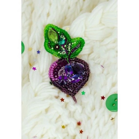 Набор для вышивания бисером украшения "Свекла" AD-231 на натуральном холсте | Зображення 4