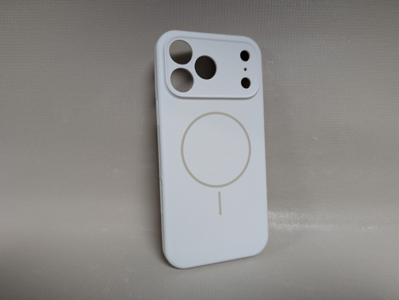 Чехол для iPhone 17 Pro Max / Айфон 17 Про Макс, Soft Touch, противоударный, MagSafe, белый