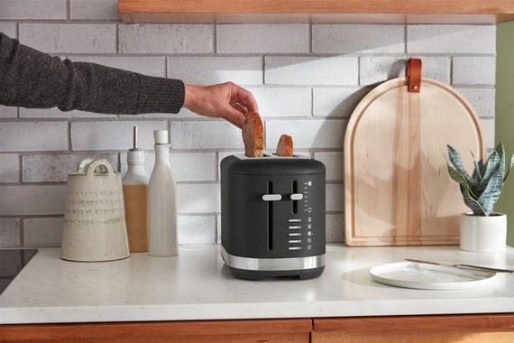 Тостер KitchenAid 5KMT2109EBK 980 Вт чорний | Зображення 8