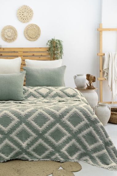 Муслиновое покрывало Saheser Sonia 240 х 260 см. Yesil