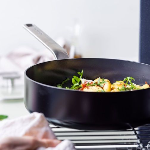 Сотейник із кришкою GreenPan Evolution CC007086-001 26 см 3.7 л чорний | Зображення 4