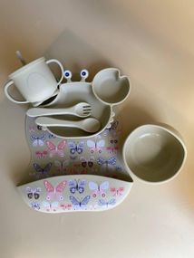 Набір дитячого силіконового посуду Краб Капучино