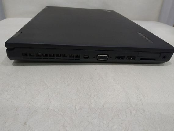 Ноутбук Б-класс Lenovo ThinkPad T540p / 15.6" (1920x1080) TN / Intel Core i5-4300M (2 (4) ядра по 2.6 - 3.3 GHz) / 8 GB DDR3 / 240 GB SSD / Intel HD Graphics 4600 / WebCam б/у | Зображення 7