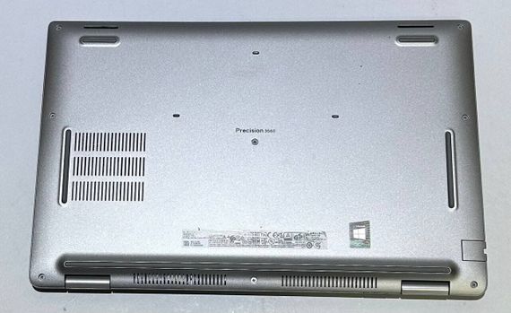 Ультрабук Б-клас Dell Precision 3560 / 15.6" (1920x1080) IPS / Intel Core i5-1135G7 (4 (8) ядра по 4.2 GHz) / 16 GB DDR4 / 256 GB SSD / Intel Iris Xe Graphics / WebCam б/в | Зображення 6