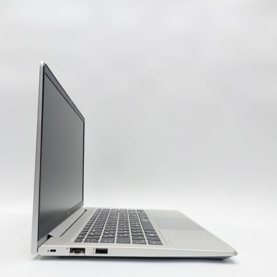 Ультрабук HP ProBook 445 G8 / 14" (1920x1080) IPS / AMD Ryzen 5 5600U (6 (12) ядер по 2.3 - 4.2 GHz) / 16 GB DDR4 / 256 GB SSD M.2 NVMe / AMD Radeon RX Vega 7 Graphics / WebCam б/у | Зображення 3