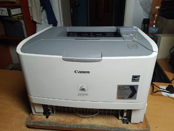 Принтер Б-клас Canon i-SENSYS LBP6650dn / Лазерний монохромний друк / 600x600 dpi / A4 / 33 стор/хв / USB 2.0, Ethernet / Дуплекс б/в | Зображення 1