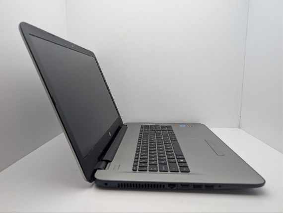 Ноутбук HP 17-x027ur / 17.3" (1600x900) TN / Intel Core i3-5005U (2 (4) ядра по 2.0 GHz) / 8 GB DDR3 / 240 GB SSD / AMD Radeon R5 M330, 2 GB GDDR3, 64-bit / WebCam / DVD-ROM б/в | Зображення 3