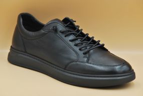 Чоловічі кросівки на легкій підошві Kadar 46 розмір