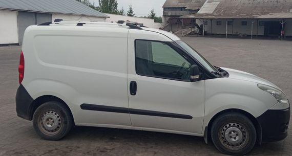 Поперечены на рейлінги без ключа (2 шт) Чорний для Fiat Doblo III 2010-2022 рр | Зображення 4