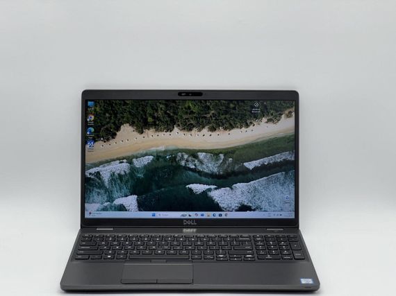 Ультрабук Dell Precision 3540 / 15.6" (1920x1080) IPS / Intel Core i5-8365U (4 (8) ядра по 1.6 - 4.1 GHz) / 8 GB DDR4 / 240 GB SSD / Intel UHD Graphics / WebCam б/у | Зображення 2