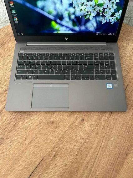 Ноутбук HP ZBook 15u G5 15.6" FHD IPS i5 8350U 8Gb SSD 256Gb Radeon Pro WX3100 Б/В | Зображення 5