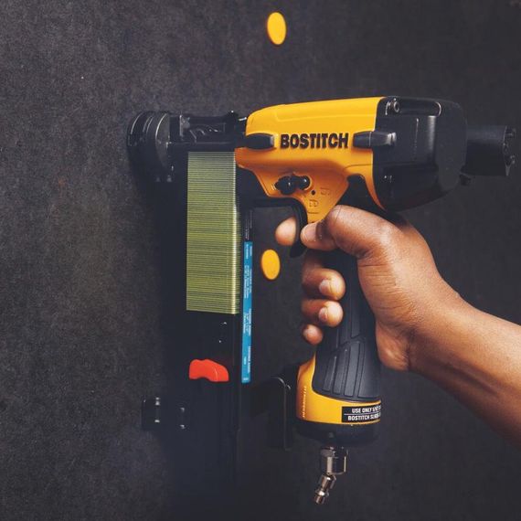Пістолет скобозабивний пневматичний BOSTITCH SL1838BC-E | Зображення 4