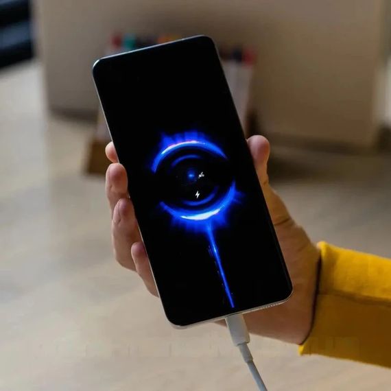 Повербанк 30000 мАг з LED-дисплеєм та швидкою зарядкою XPRO KPG-308 (234575949_686) | Зображення 2