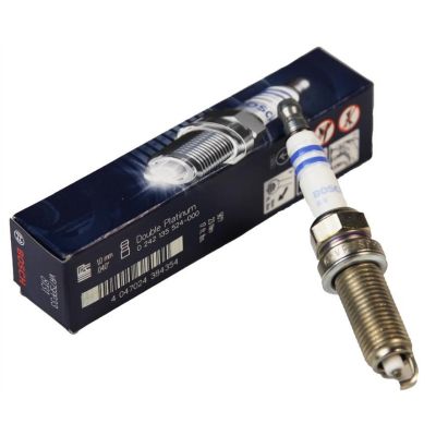 Свеча зажигания Bosch 0 242 135 524 | Зображення 1