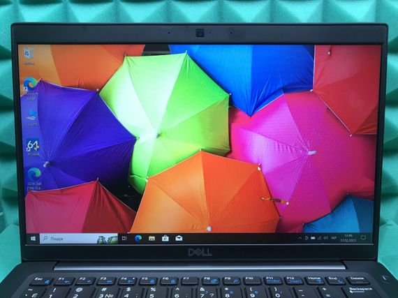 Ультрабук Dell Latitude 7390 / 13.3" IPS / Intel Core i5-8250U (4(8) ядра по 1.6-3.4GHz) / 8GB DDR4 / 128GB SSD / UHD Graphics 620 / WebCam / USB 3.1 / HDMI / Win 10 б/у | Зображення 2