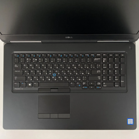 Мобільна робоча станція Dell Precision 7720 / 17.3" (1600x900) TN / Intel Core i5-6300HQ (4 ядра по 2.3 - 3.2 GHz) / 16 GB DDR4 / 128 GB SSD + 500 GB HDD / nVidia Quadro P3000, 6 GB GDDR5, 192-bit / HDMI / WebCam б/в + Подарунок Бездротова миша / USB | Зображення 2