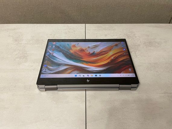 Мобильная рабочая станция трансформер HP ZBook Studio x360 G5 / 15.6" (3840x2160) IPS Touch / Intel Core i9-8950HK (6 (12) ядра по 2.9 - 4.8 GHz) / 16 GB DDR4 / 256 GB SSD M.2 / nVidia Quadro P2000, 4 GB GDDR5, 128-bit / WebCam б/у | Зображення 2