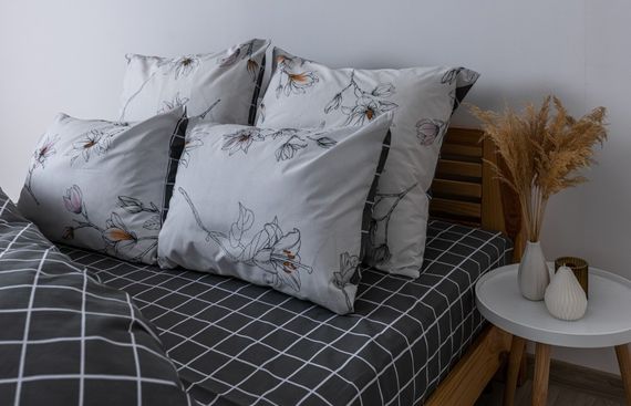 Постельное белье полуторное ТЕП Soft dreams Blossom on White 2-03857-25863 150х215 см | Зображення 3