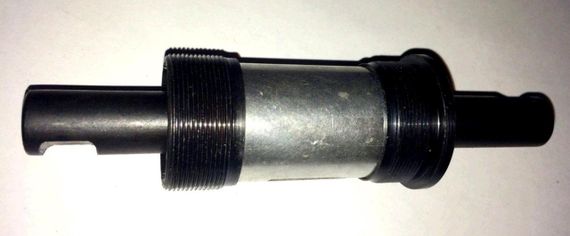 Каретка велосипедная   неразборная   (клин)   (L-145mm) VERE