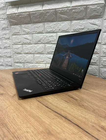 Ноутбук Lenovo Thinkpad E595 15,6" FHD IPS Ryzen 5 3500U 8Gb SSD 256Gb Б/В | Зображення 2