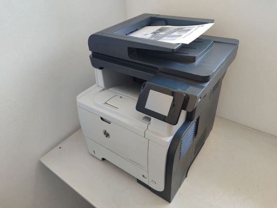 МФУ HP LaserJet Pro MFP M521dn / Лазерная монохромная печать / 1200x1200 dpi / A4 / 42 стр/мин / USB 2.0, Ethernet / Дуплекс / Кабели в комплекте б/у | Зображення 2