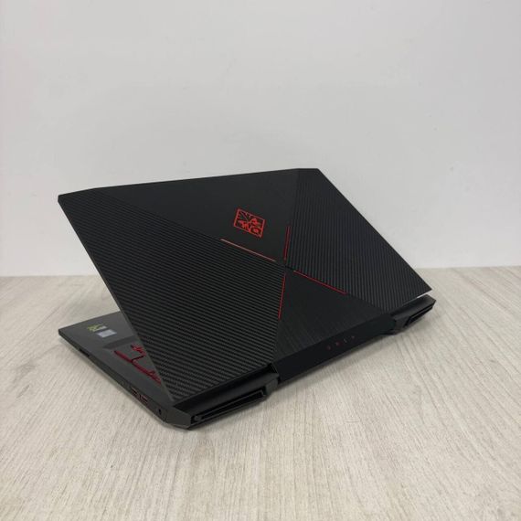 Ігровий ноутбук Б-клас HP Omen 15-ce018dx / 15.6" (1920x1080) IPS / Intel Core i7-7700HQ (4 (8) ядра по 2.8 - 3.8 GHz) / 16 GB DDR4 / 128 GB SSD + 1000 GB HDD / nVidia GeForce GTX 1050, 4 GB GDDR5, 128-bit / WebCam б/в | Зображення 4