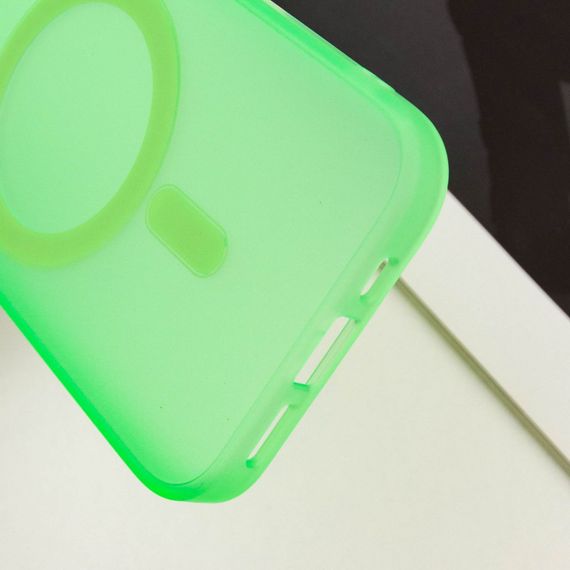 Чехол TPU+PC Lily with MagSafe для Apple iPhone 14 (6.1") Neon Green | Зображення 7