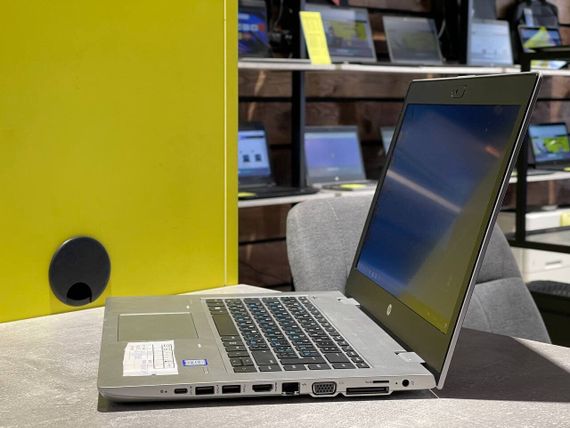 Ультрабук HP ProBook 640 G4 / 14" (1920x1080) IPS / Intel Core i5-8250U (4 (8) ядра по 1.6 - 3.4 GHz) / 8 GB DDR4 / 240 GB SSD / Intel UHD Graphics 620 / WebCam б/у | Зображення 6