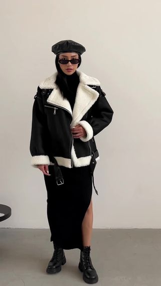Дубленка женская OVERSIZE с белым мехом, цвет черный S-M | Зображення 2