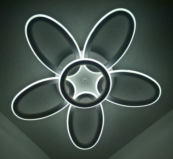 Люстра світлодіодна стельова LED світильник для квартири на стелю лед 25574 Білий 10х62х62 см. | Зображення 1