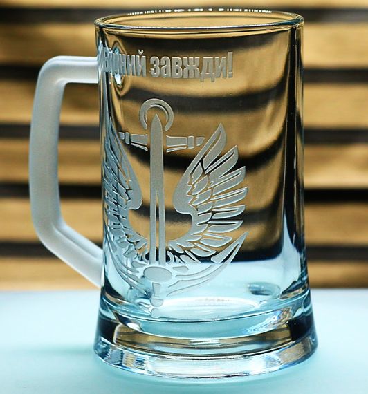 Пивной бокал 670 мл с гравировкой Морской пехоты подарок для военнослужащего кружка с логотипом морпехов | Зображення 2