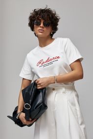 Жіноча трикотажна футболка з вишитими написами - молочний цвет, ONE SIZE (є розміри)