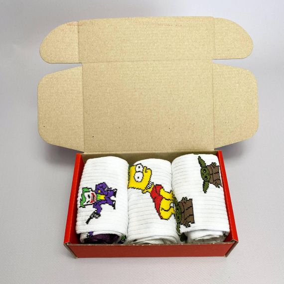 Подарочный набор бокс мужских носков с героями в коробке размер 40-45 3 пары цвет белый Ч3герої01 | Зображення 4