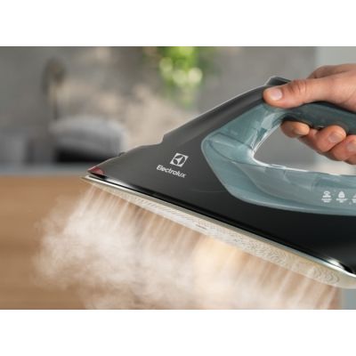 Утюг Electrolux E8SI2-6OG | Зображення 2