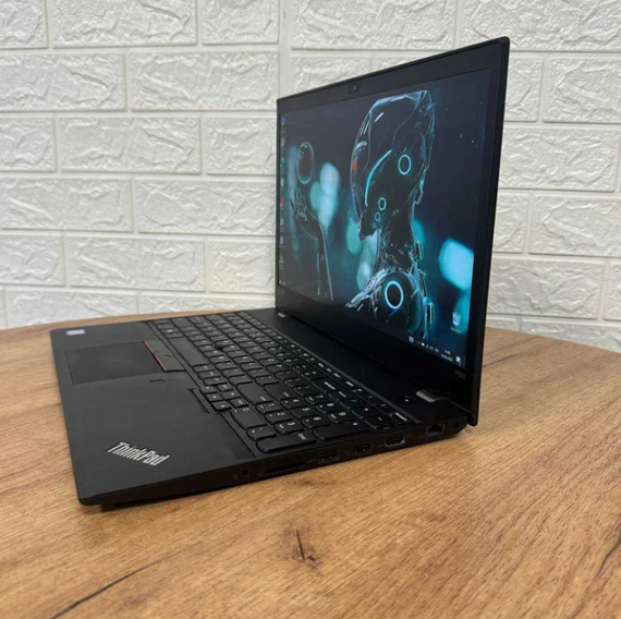 Ноутбук Lenovo ThinkPad P52s i5 8350U 16GB SSD 512Gb Quadro P500  Б/В | Зображення 2