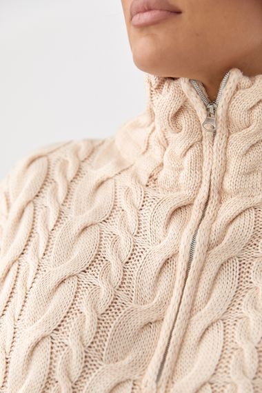 Теплий светр в косички вільного фасону - бежевий цвет, ONE SIZE (є розміри) | Зображення 3